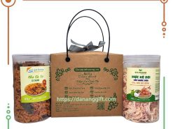Set quà đặc sản Đà Nẵng làm quà chất lượng ý nghĩa QH6 gồm mực hấp nước dừa và khô gà xé lá chanh